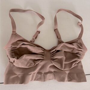 SKIMS Seamless Sculpt Bralette Size XL, Sienna color